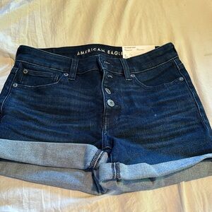 American Eagle, the dream short-midi.